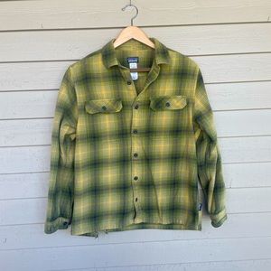Patagonia Mens Long-sleeve Green Flannel Shirt